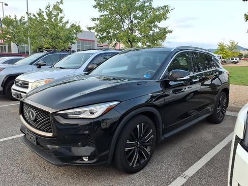 Used 2021 INFINITI QX50 Luxe w/ Appearance Package AWD/4WD image 4