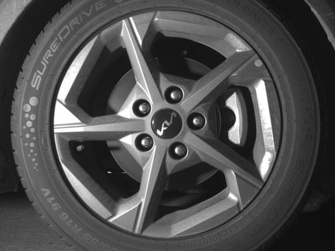 Used 2025 Kia K4 FWD image 13