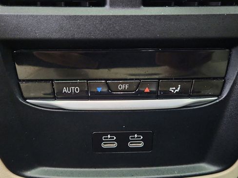 Used 2021 BMW 330i xDrive Sedan w/ Convenience Package image 33