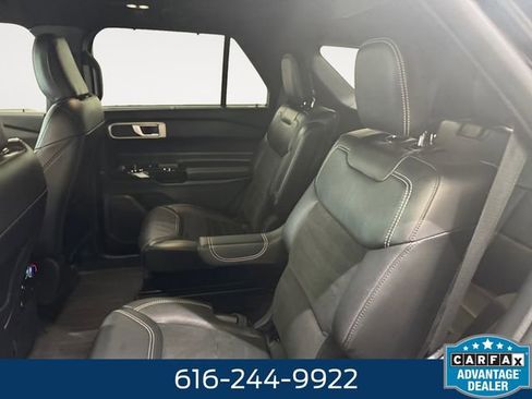 Used 2023 Ford Explorer ST w/ ST High-Performance Pack AWD/4WD image 21