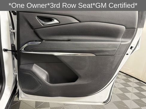 Used 2024 Chevrolet Traverse LT image 15