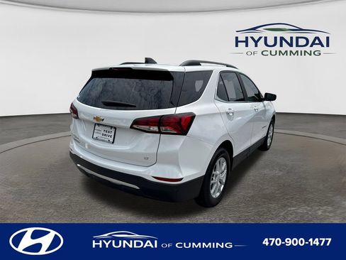 Used 2024 Chevrolet Equinox LT FWD image 8