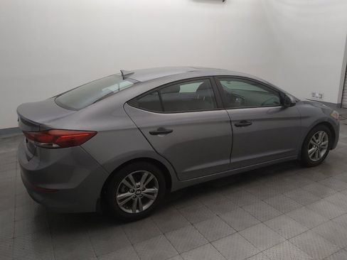 Used 2018 Hyundai Elantra Value Edition FWD image 10