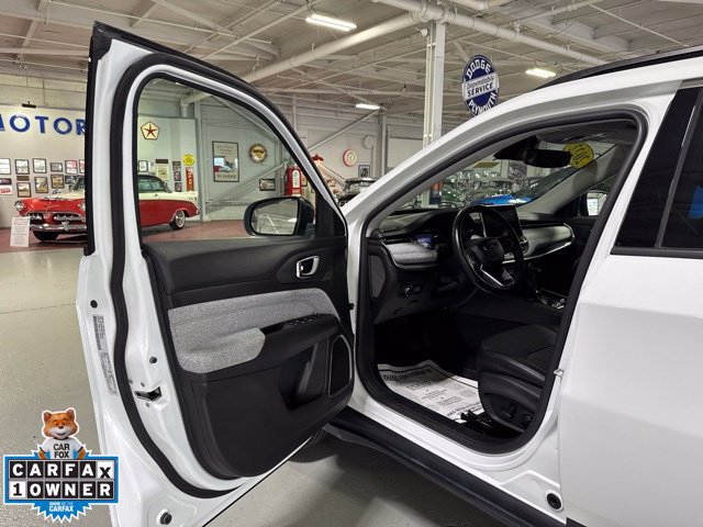 Used 2022 Jeep Compass Latitude AWD/4WD image 15