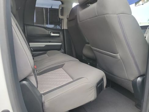 Used 2015 Toyota Tundra SR5 w/ Tow Package RWD image 24