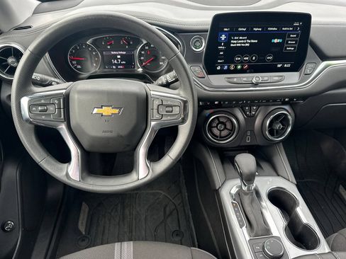 Used 2026 Chevrolet Blazer LT w/ LPO, Black Sport Package FWD image 16