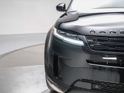 New 2026 Land Rover Range Rover Evoque S image 28