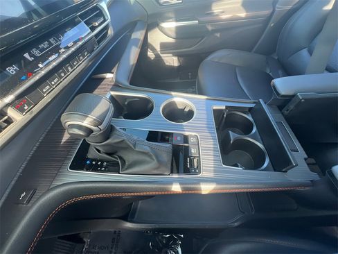 Used 2024 Toyota Sienna XSE image 24