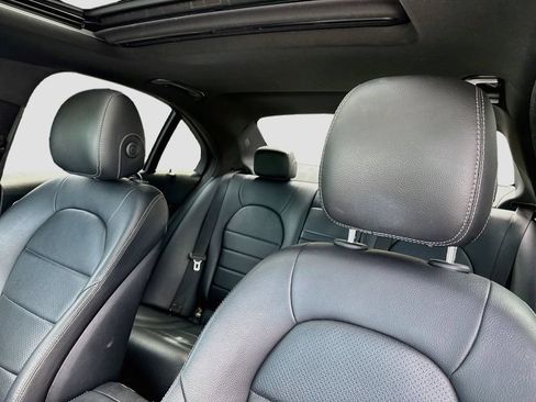 Used 2019 Mercedes-Benz C 300 Sedan w/ Premium Package image 26