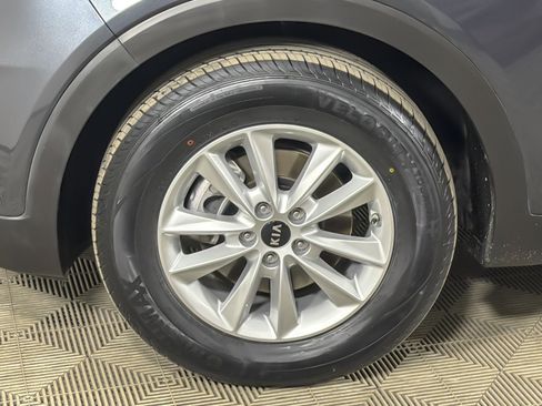 Used 2019 Kia Sorento L w/ Option Group 020 image 24