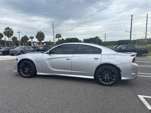 Used 2020 Dodge Charger R/T RWD image 4