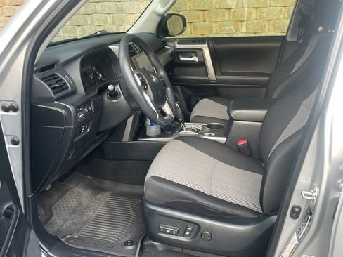 Used 2022 Toyota 4Runner SR5 AWD/4WD image 12