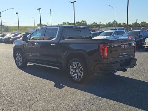 Used 2023 GMC Sierra 1500 Denali w/ Denali Reserve Package AWD/4WD image 15
