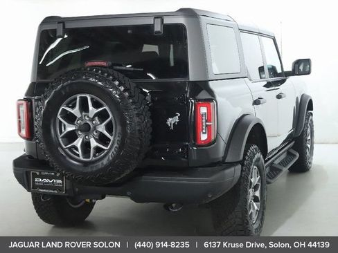Used 2025 Ford Bronco Badlands AWD/4WD image 9