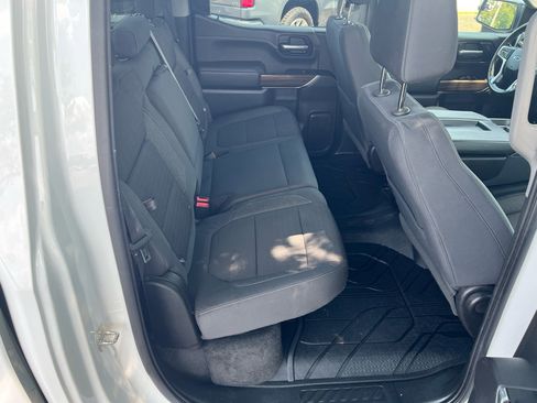 Used 2019 Chevrolet Silverado 1500 RST image 19