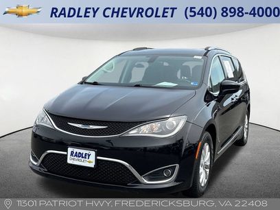 Used 2018 Chrysler Pacifica Touring-L Plus