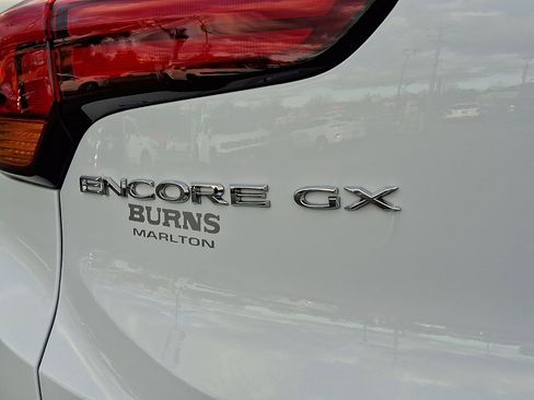 Certified 2023 Buick Encore GX Select w/ Safety Package II image 31