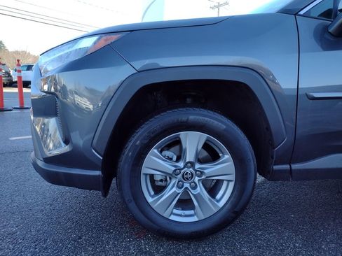 Used 2024 Toyota RAV4 LE image 9