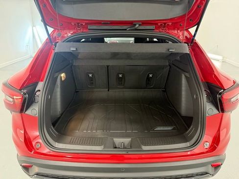 New 2026 Chevrolet Trax RS w/ Sunroof Package image 8