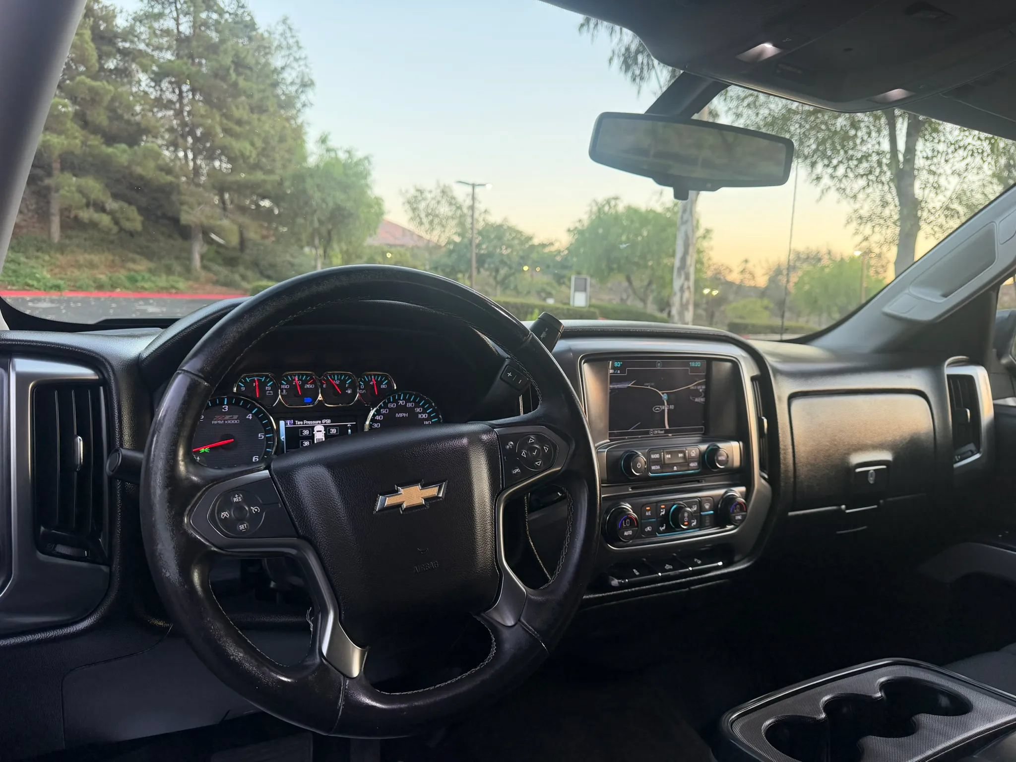 Used 2017 Chevrolet Silverado 1500 LT w/ All Star Edition AWD/4WD image 17