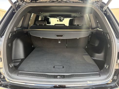 Used 2025 Jeep Grand Cherokee Altitude RWD image 27