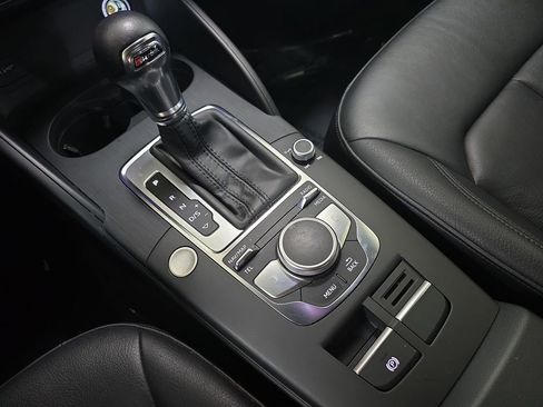 Used 2020 Audi A3 2.0T Premium image 26