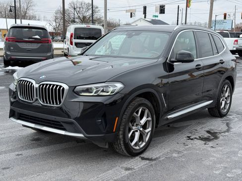 Used 2023 BMW X3 xDrive30i image 4