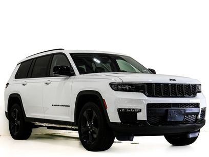 Used 2023 Jeep Grand Cherokee L Limited w/ Black Appearance Package