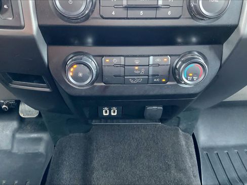 Used 2020 Ford F150 XLT AWD/4WD image 34