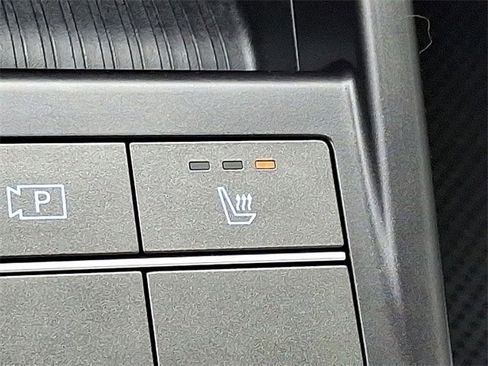 Certified 2024 Hyundai Kona SEL w/ Convenience Package image 19