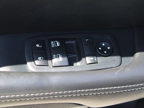 Used 2018 Dodge Challenger SRT w/ Technology Group RWD image 15