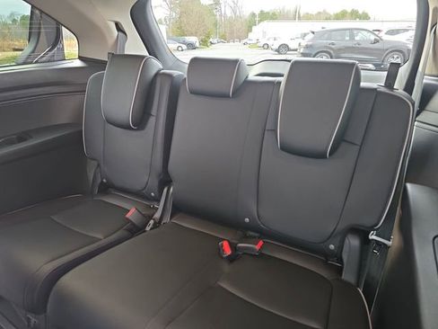 New 2026 Honda Odyssey Touring image 38