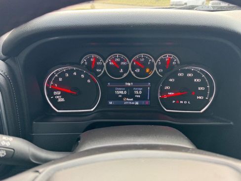 Used 2022 Chevrolet Silverado 1500 RST image 23