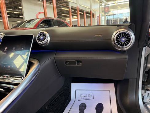 Used 2023 Mercedes-Benz SL 43 AMG w/ Driver Assistance Package image 31