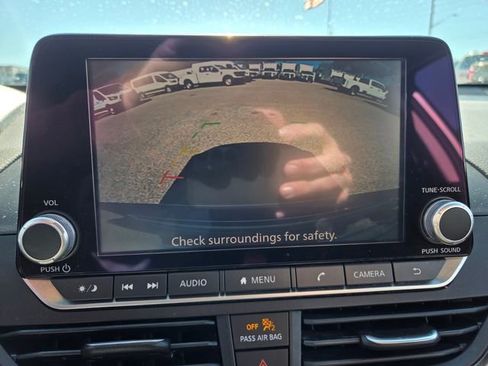 Used 2023 Nissan Altima 2.5 SV image 25