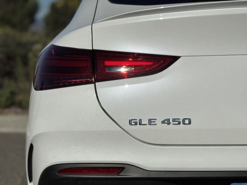 New 2026 Mercedes-Benz GLE 450 4MATIC Coupe image 11