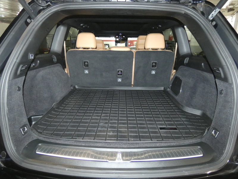 Used 2024 Jeep Grand Cherokee Summit w/ Luxury Tech Group V AWD/4WD image 7