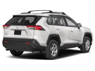 Used 2022 Toyota RAV4 XLE w/ Convenience Package AWD/4WD video 2