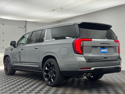 New 2026 GMC Yukon XL Denali w/ Denali Reserve Package AWD/4WD image 16