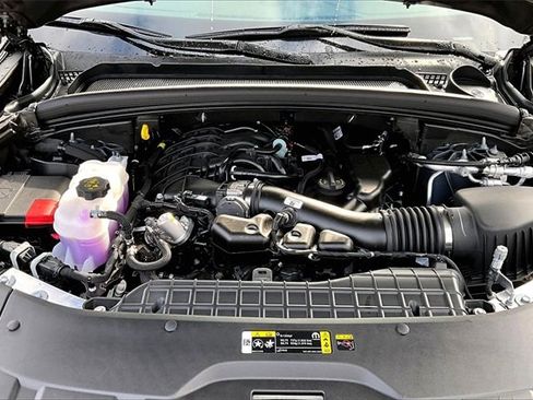 New 2025 Jeep Grand Cherokee Limited w/ Trailer Tow Package image 14