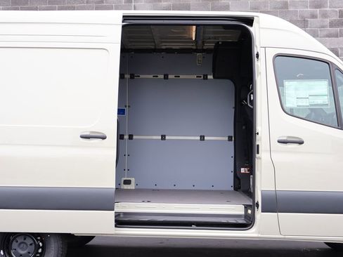 New 2026 Mercedes-Benz Sprinter 2500 image 15