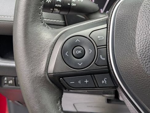 Used 2023 Toyota RAV4 XLE Premium FWD image 20