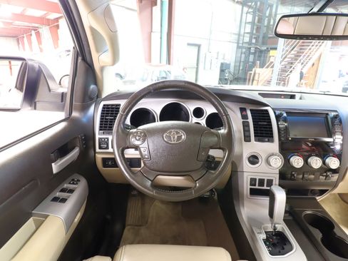 Used 2007 Toyota Tundra Limited image 10