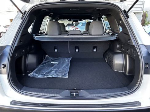 New 2026 Subaru Forester AWD/4WD image 19
