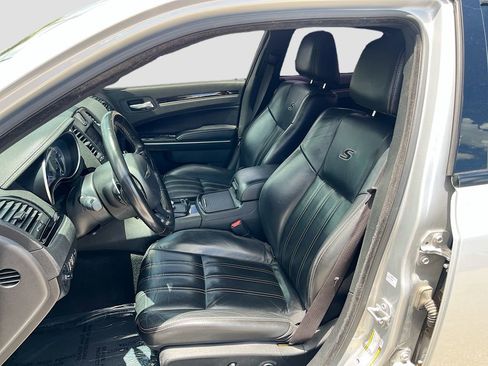Used 2021 Chrysler 300 S w/ S Model Appearance Package RWD image 20