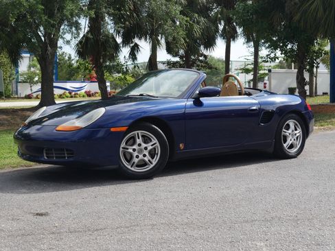 Used 2002 Porsche Boxster RWD image 49