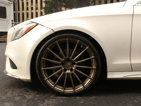 Used 2015 Mercedes-Benz CLS 400 image 11