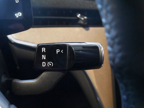 New 2025 Volvo EX90 Plus image 9