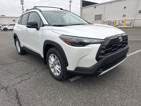 New 2026 Toyota Corolla Cross LE image 1