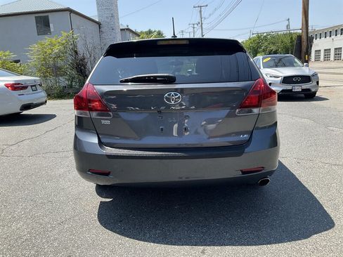 Used 2014 Toyota Venza LE FWD image 6